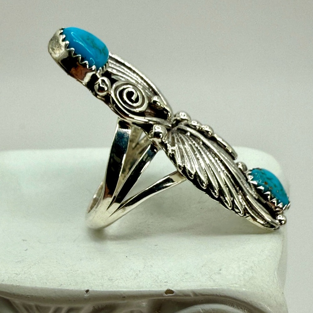 Vintage Native American Navajo Harris Largo Sterling Silver Ring with Turquoise - Picture 3 of 16